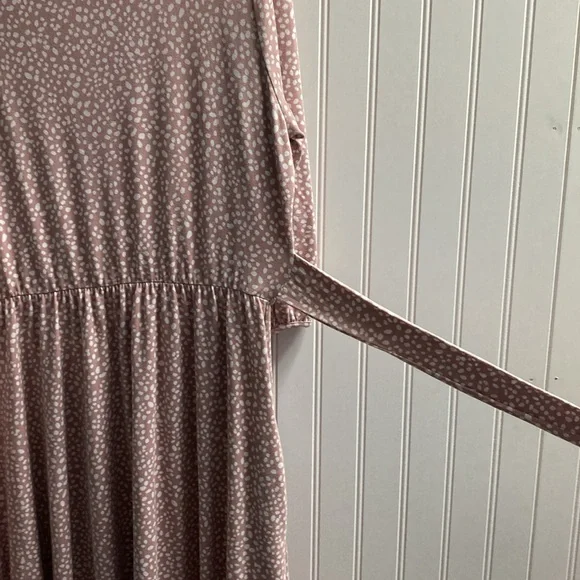 Reborn J Long Sleeve Pink Patterned Dress - Picture 2 of 4